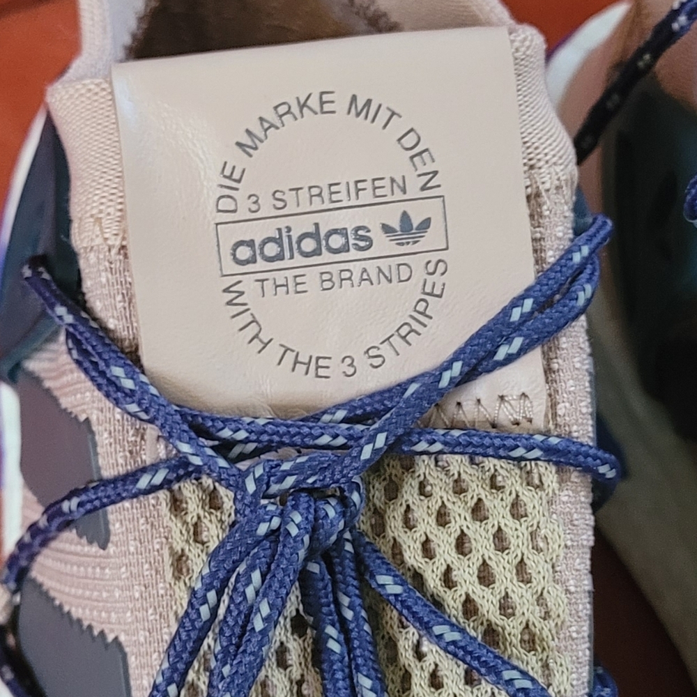 Adidas Arkyn WMNS (Raw Steel/Ash Pearl) Size 9.5 - Picture 4 of 10